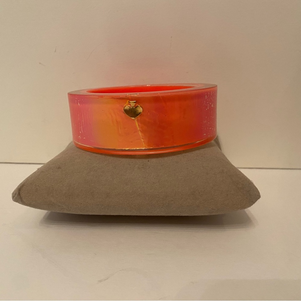 KATE SPADE BRACELET BANGLE ORANGE CLEAR LUCITE GOLD SPADE ONE SIZE OS SLIP ON